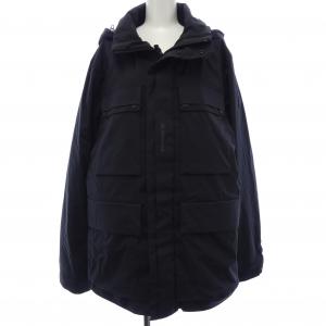 モンクレール MONCLER ダウンジャケット