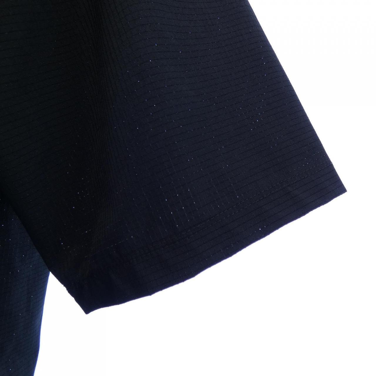 テアトラ TEATORA Tシャツ