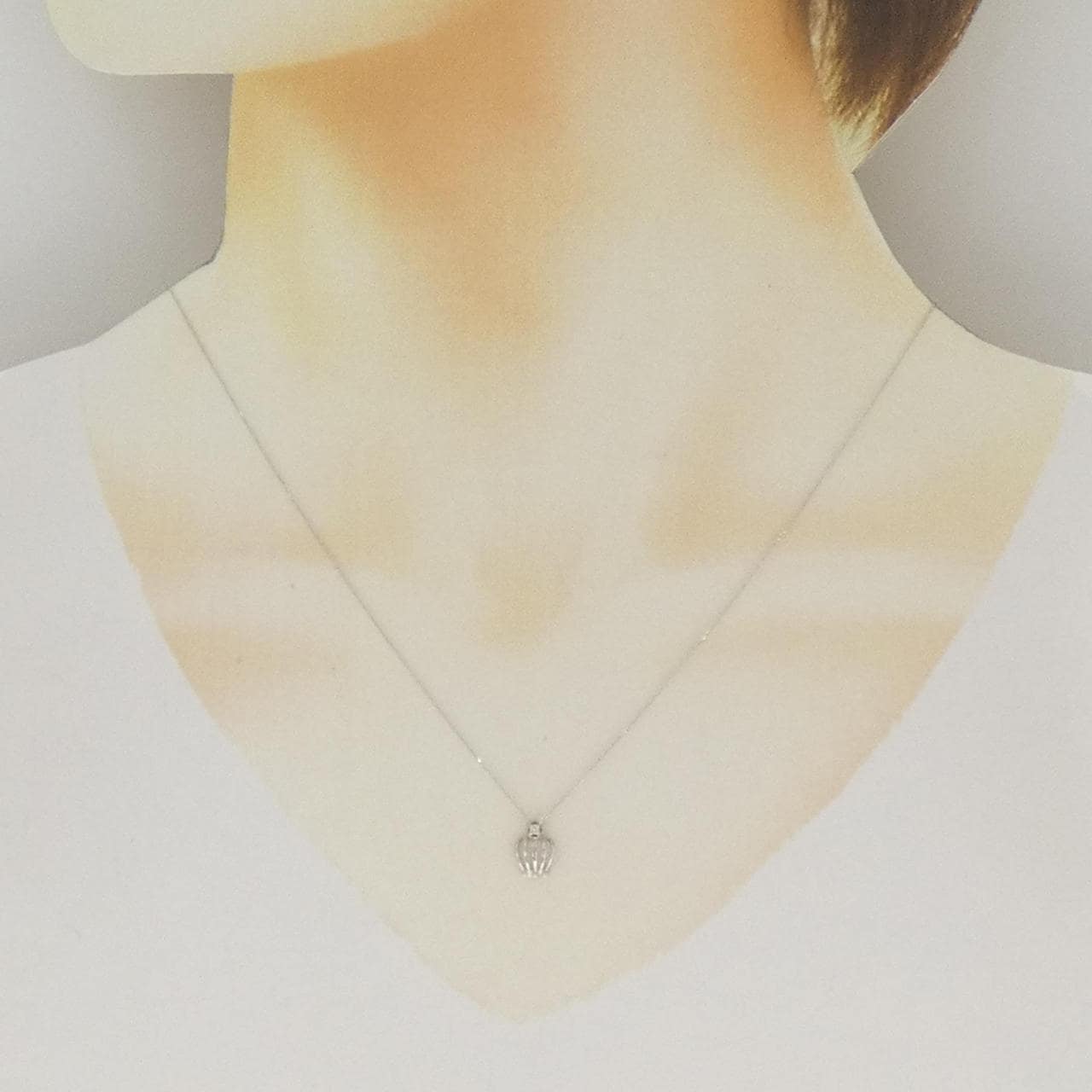 K10WG クラウン ダイヤモンド ネックレス 0.01CT