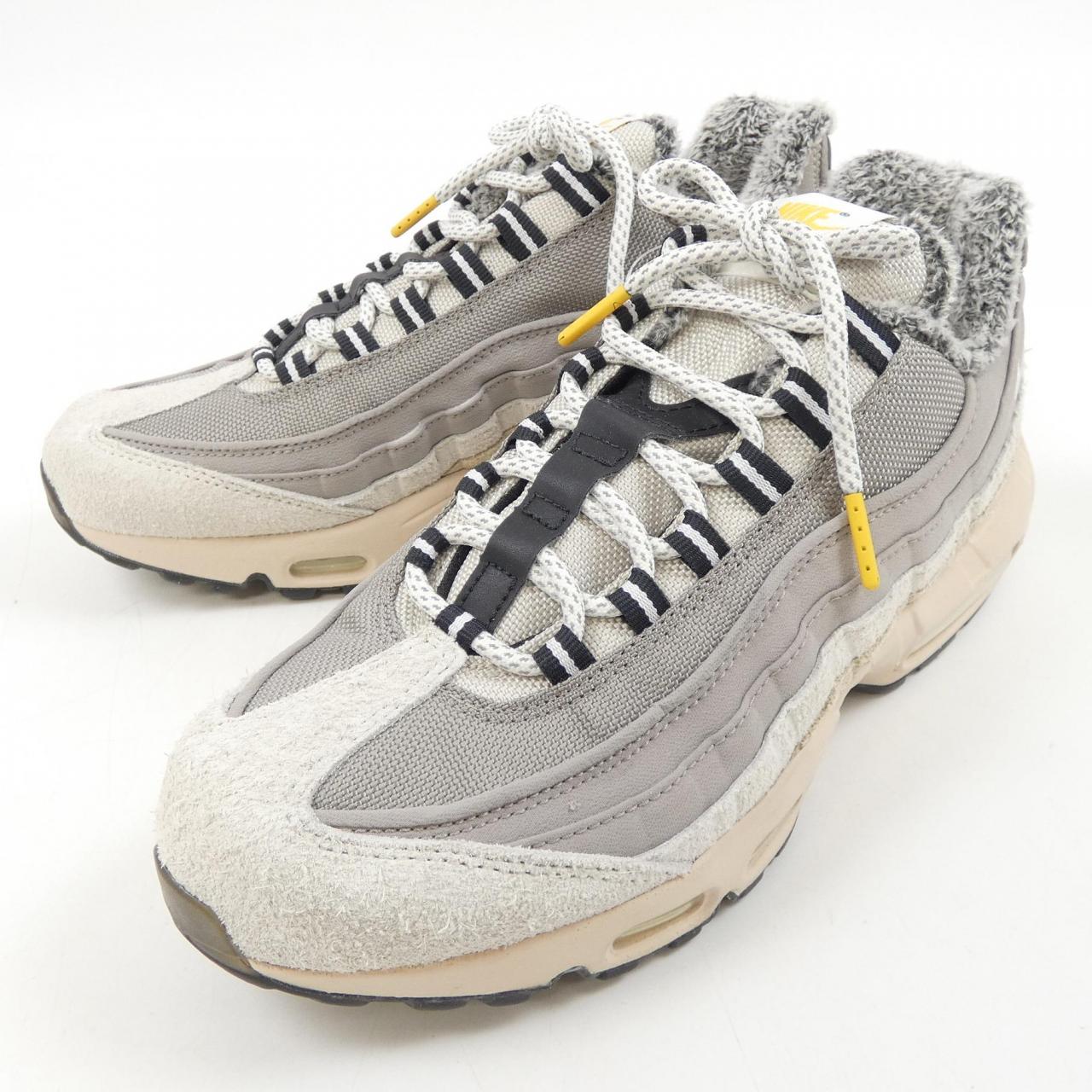 ナイキ NIKE スニーカー