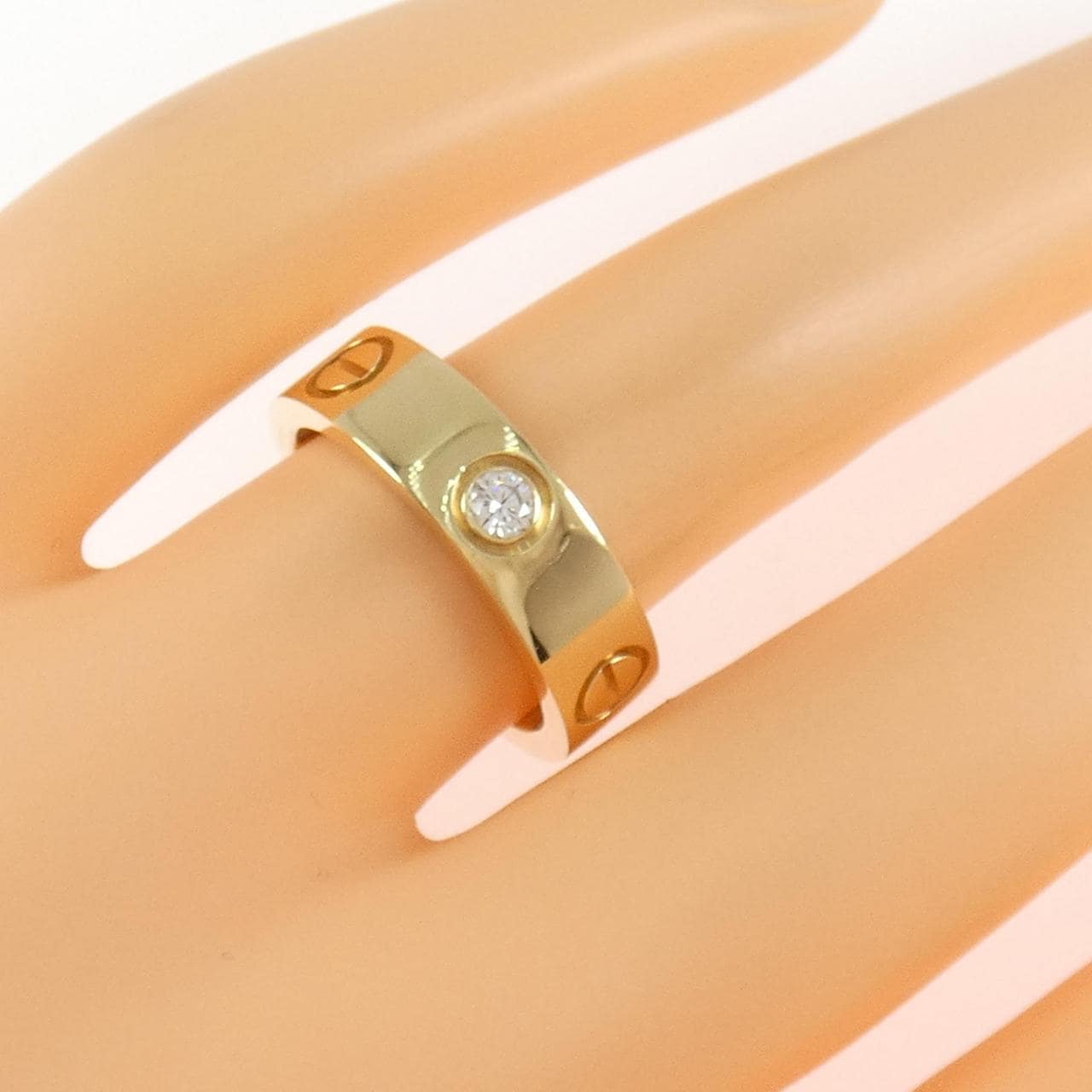 カルティエ ラブ ハーフダイヤ リング