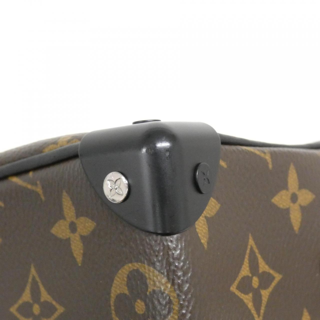 LOUIS VUITTON Monogram Solar Ray Mini Soft Trunk M44480 斜背包