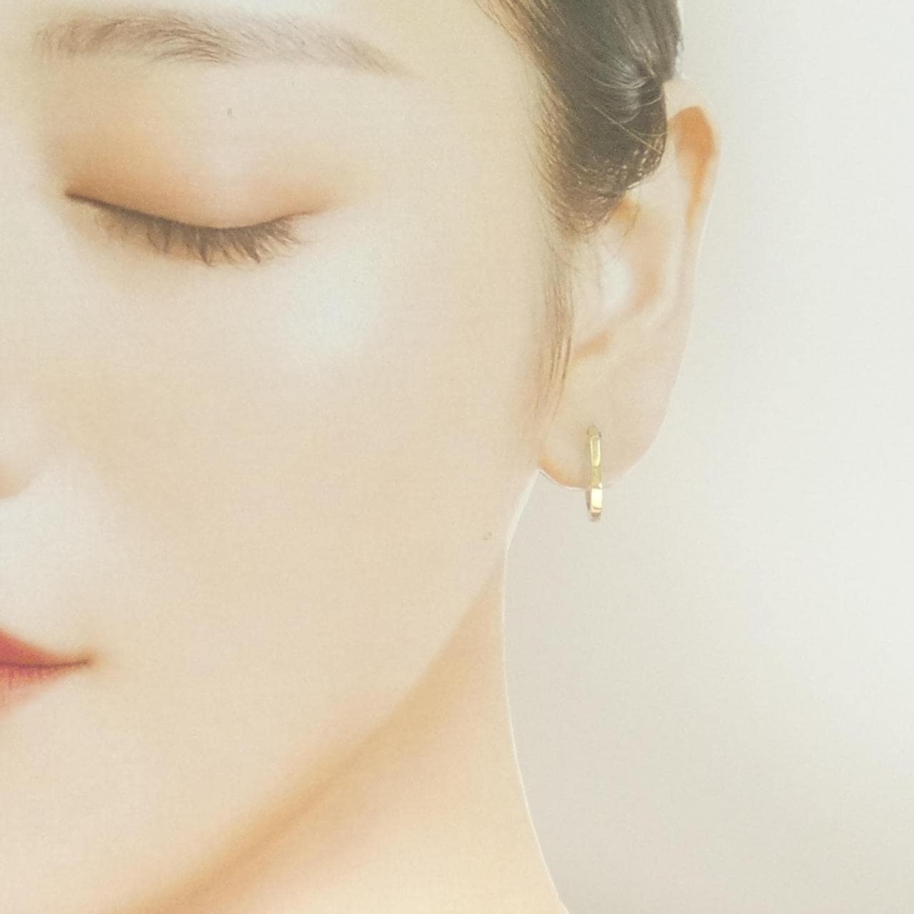 585YG フープ ピアス