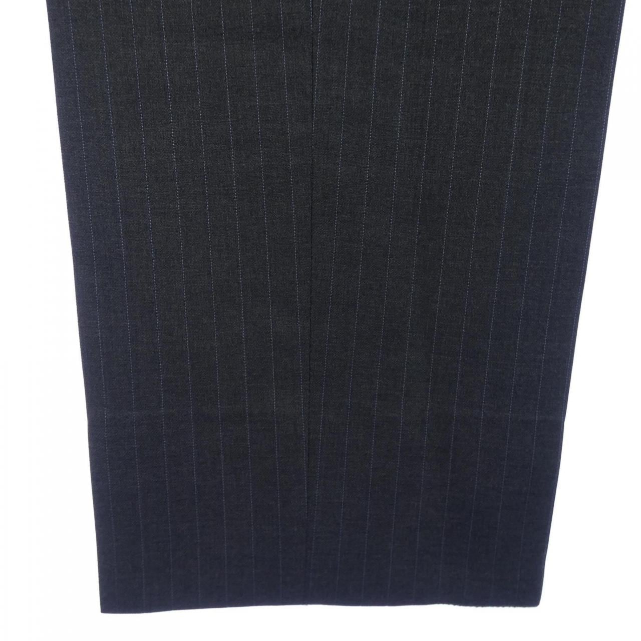 ヴァレンティノ VALENTINO スーツ