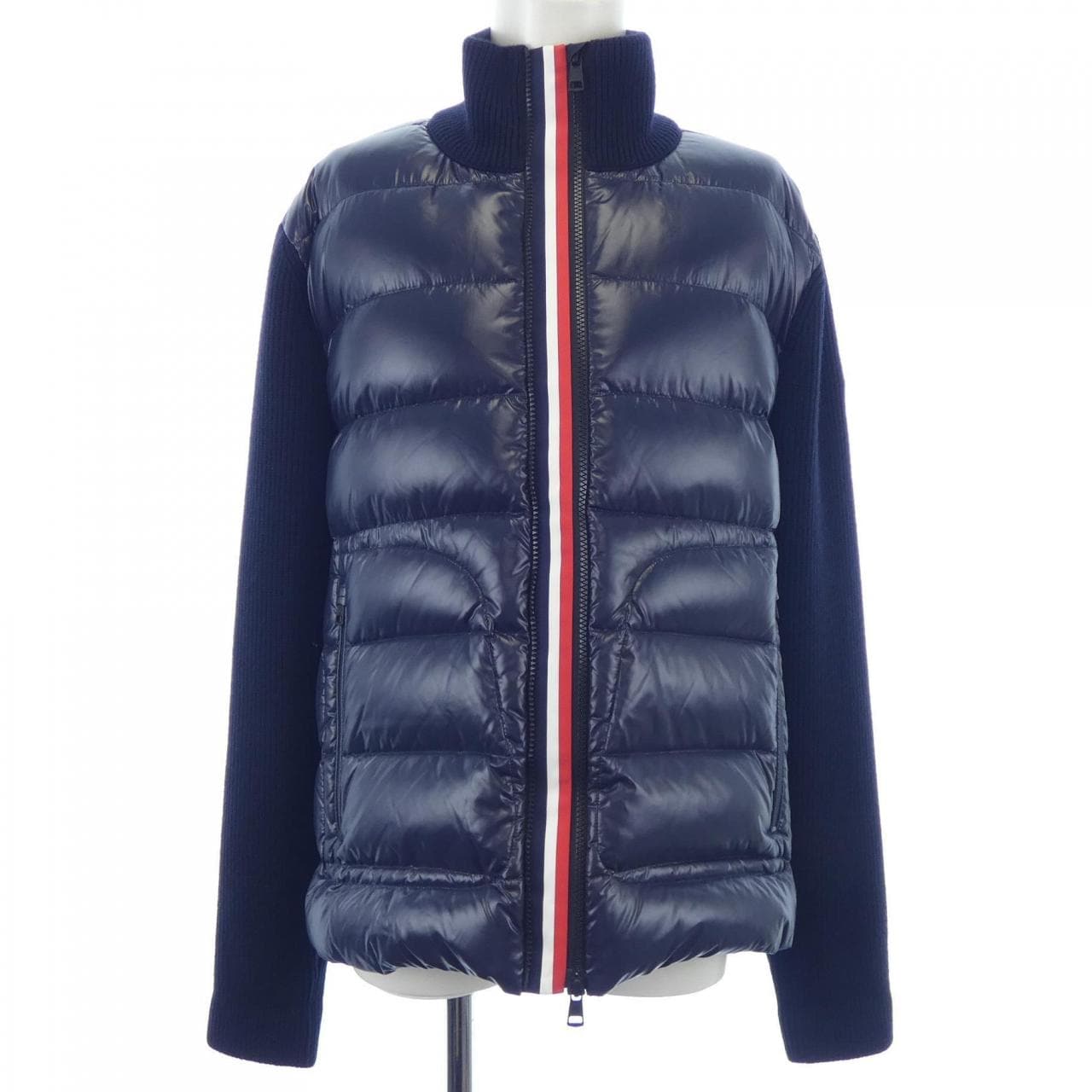モンクレール MONCLER ダウンジャケット