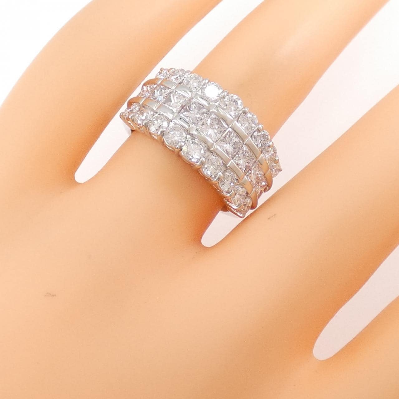 PT ダイヤモンド リング 2.50CT