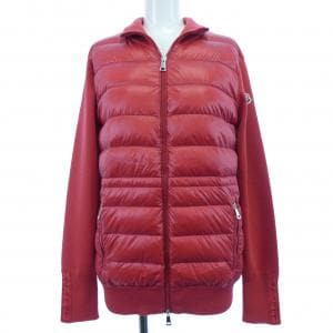 モンクレール MONCLER 10939B53200 ダウンジャケット