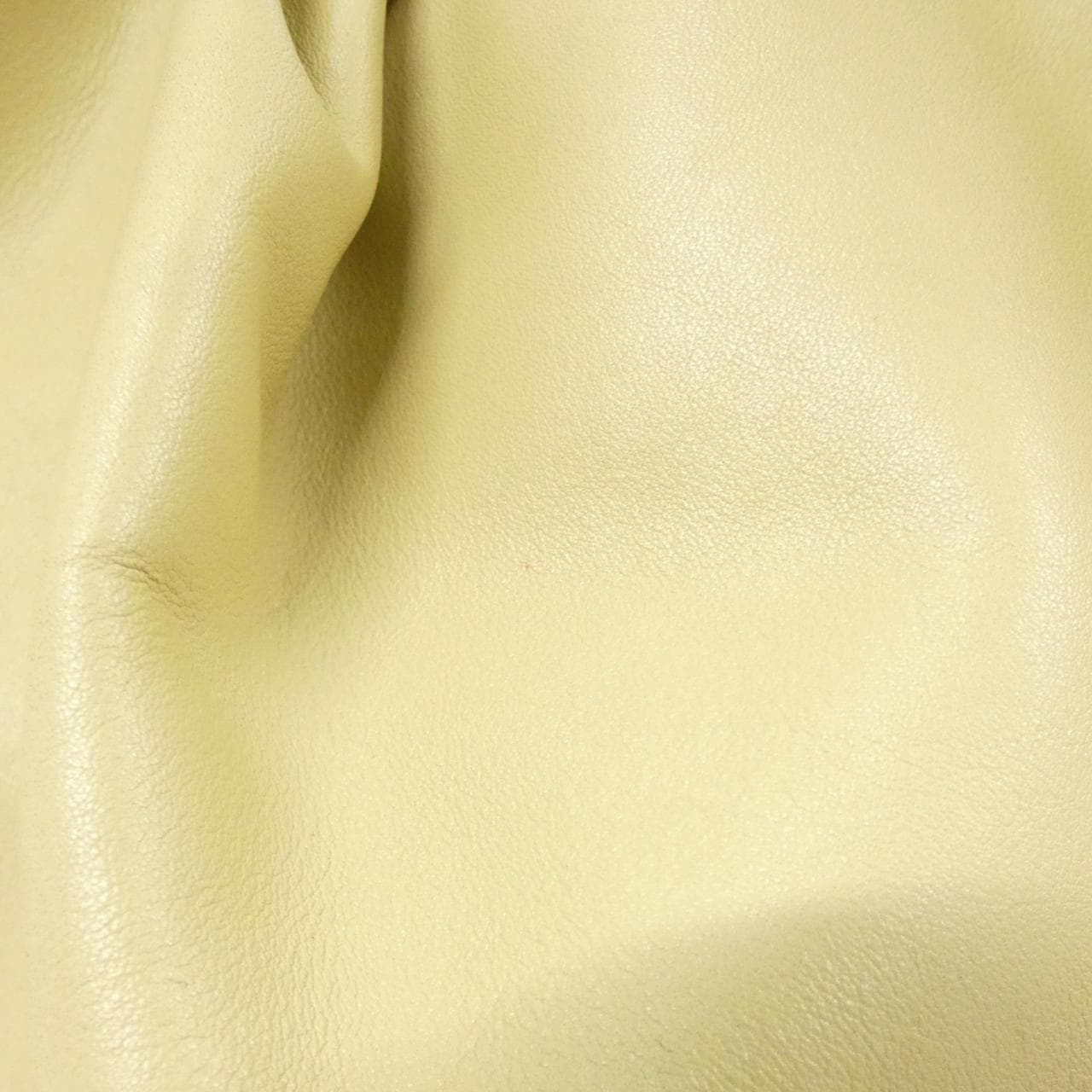 ボッテガヴェネタ 610524 VCP40 ショルダーバッグ