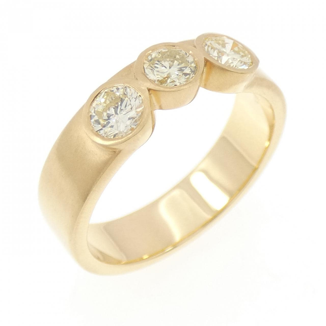 【新品】K18YG スリーストーン ダイヤモンド リング 0.67CT