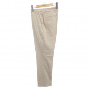 アクアスキュータム Aquascutum パンツ