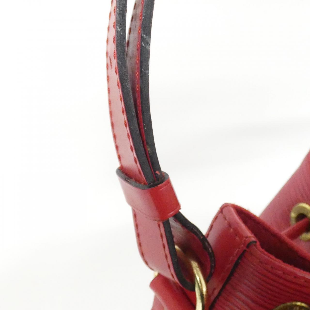 ルイヴィトン エピ プチ ノエ M44107 ショルダーバッグ