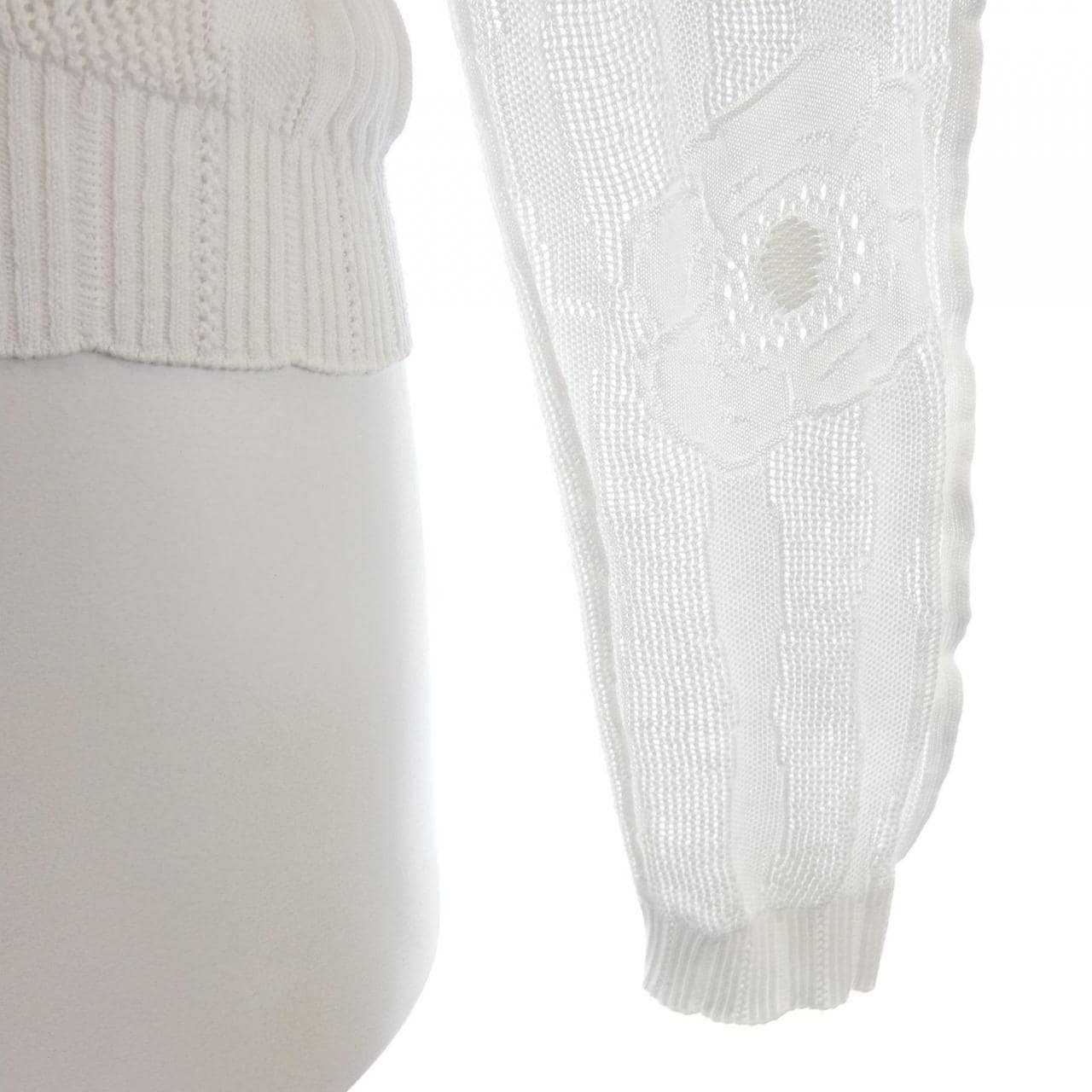 シャネル CHANEL P75097K10772 ニット