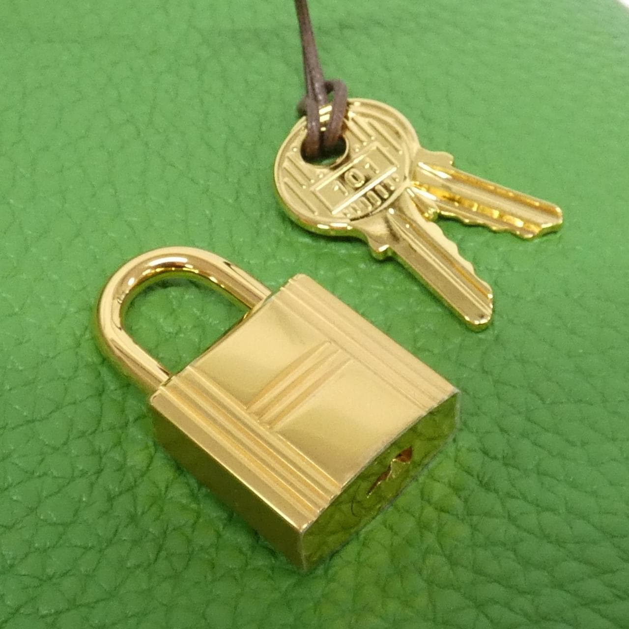 エルメス ピコタン ロック PM 056289CC バッグ