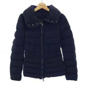 モンクレール MONCLER ダウンジャケット