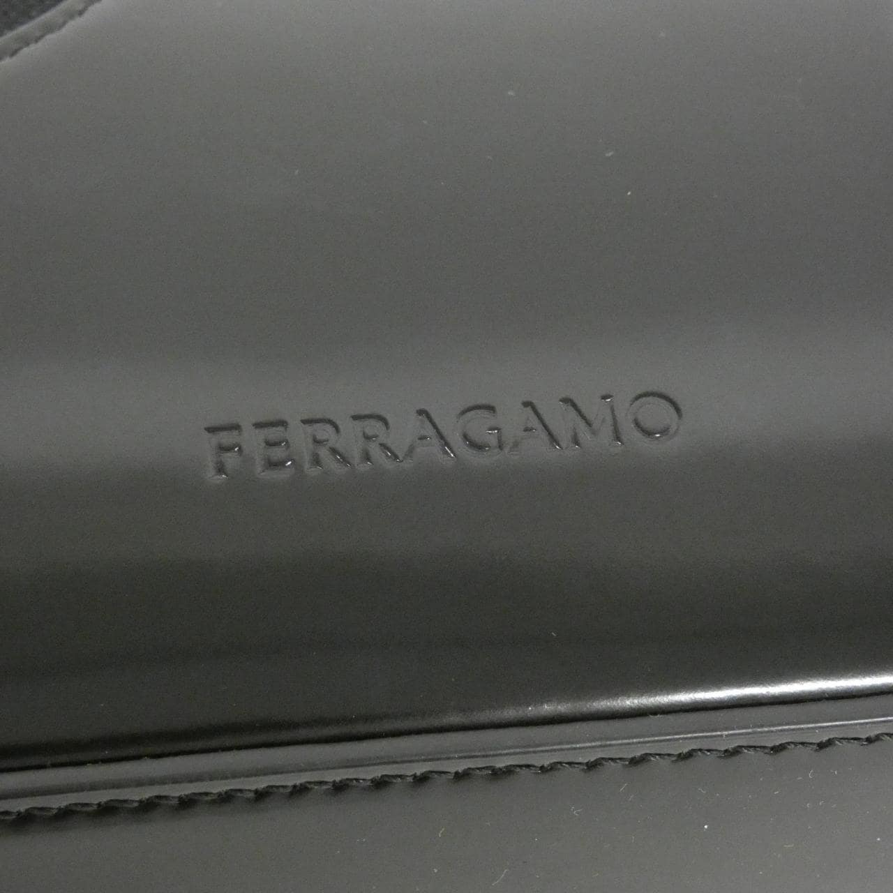 SALVATORE FERRAGAMO 21 3959 Shoulder Bag