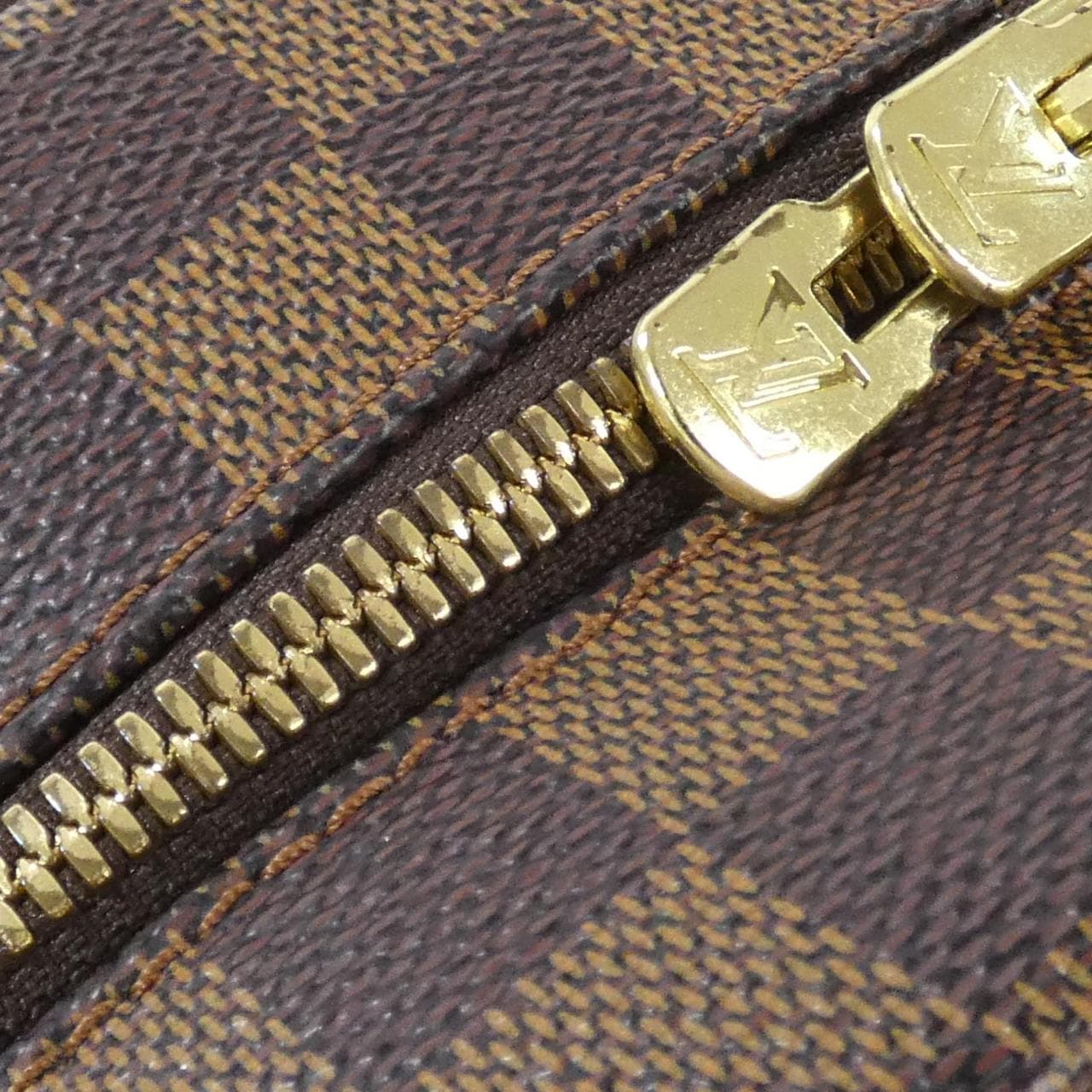 LOUIS VUITTON Damier Nolita N41455 包