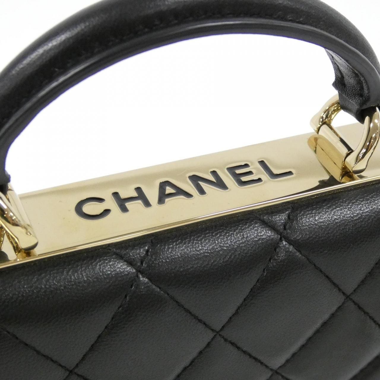 シャネル AP4323 チェーンウォレット