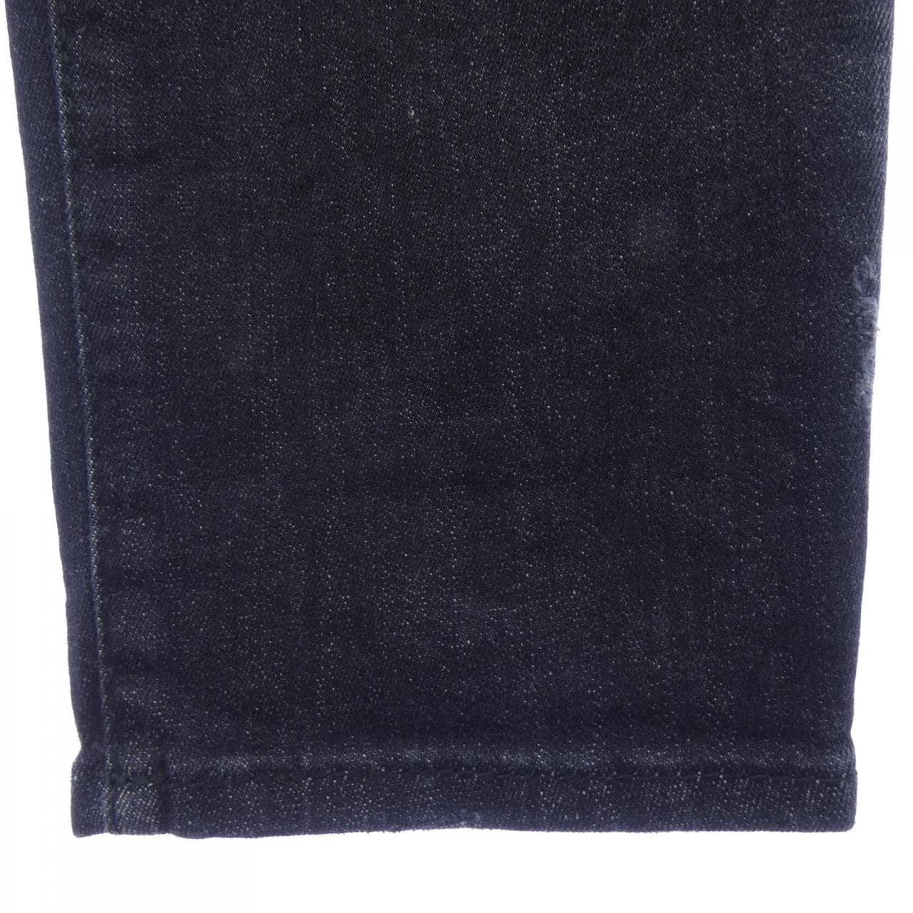 ディースクエアード DSQUARED2 S71LB0841 ジーンズ