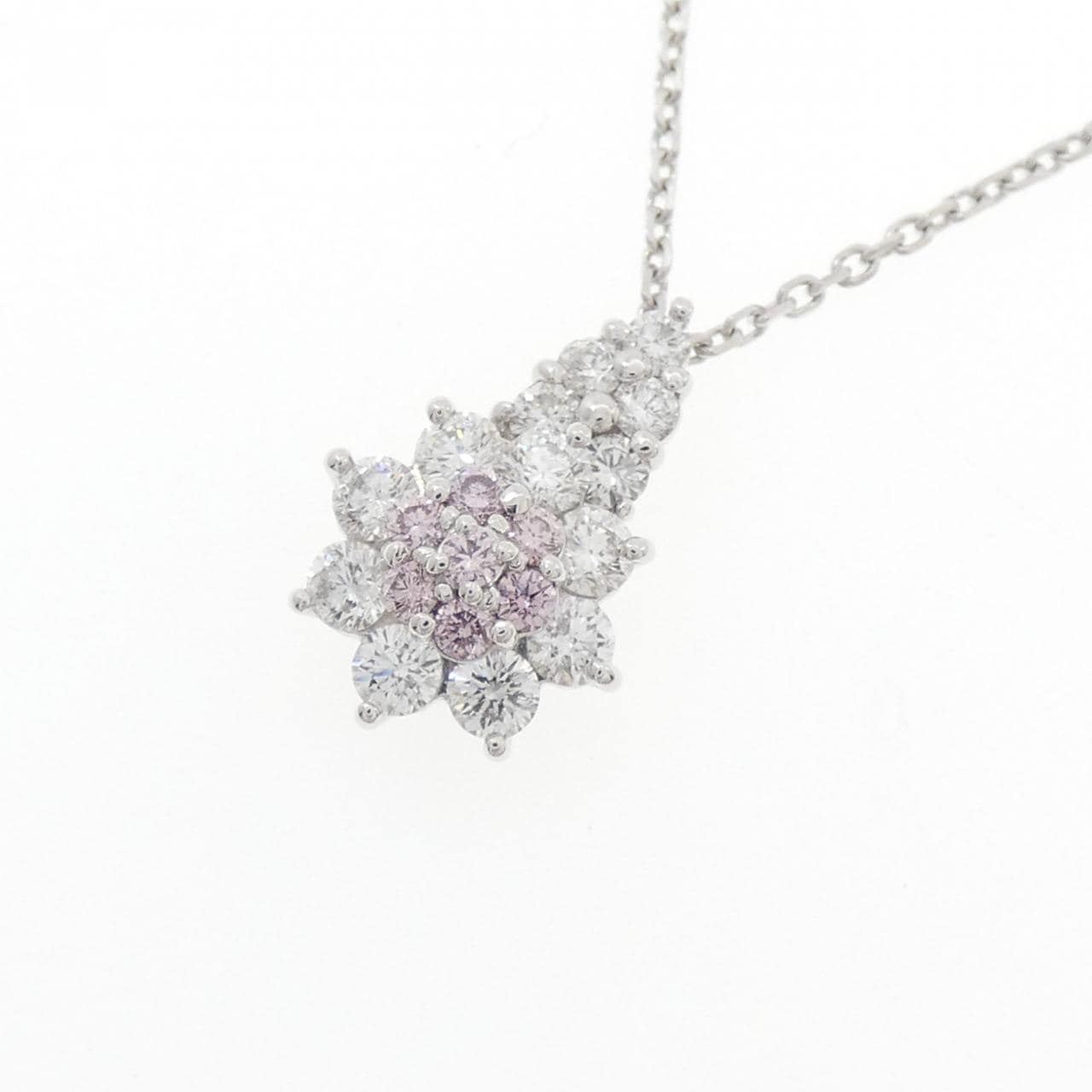 K18WG フラワー ピンクダイヤモンド ネックレス 0.12CT