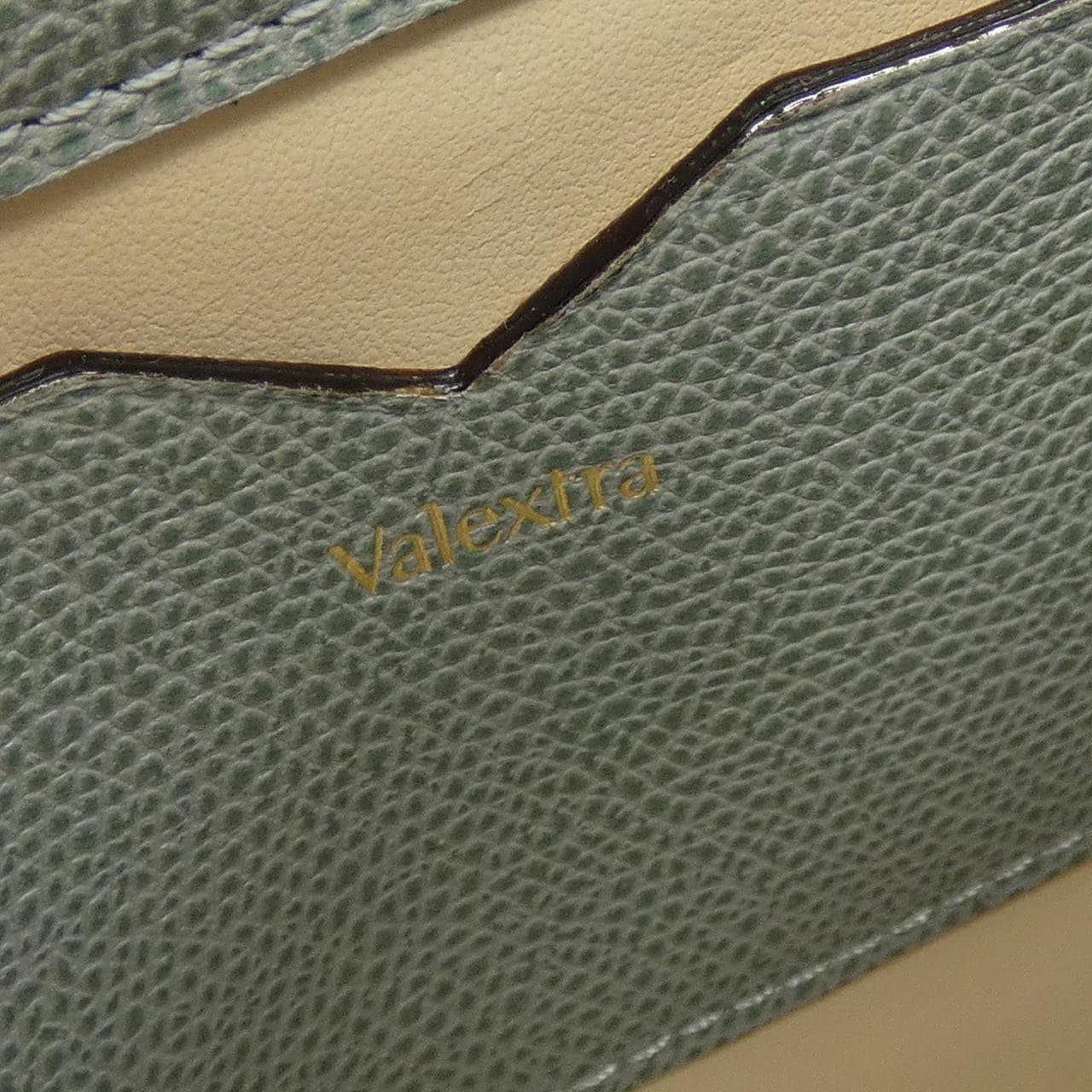 ヴァレクストラ VALEXTRA イジィデ ISIDE WBES0022028LOC99 BAG
