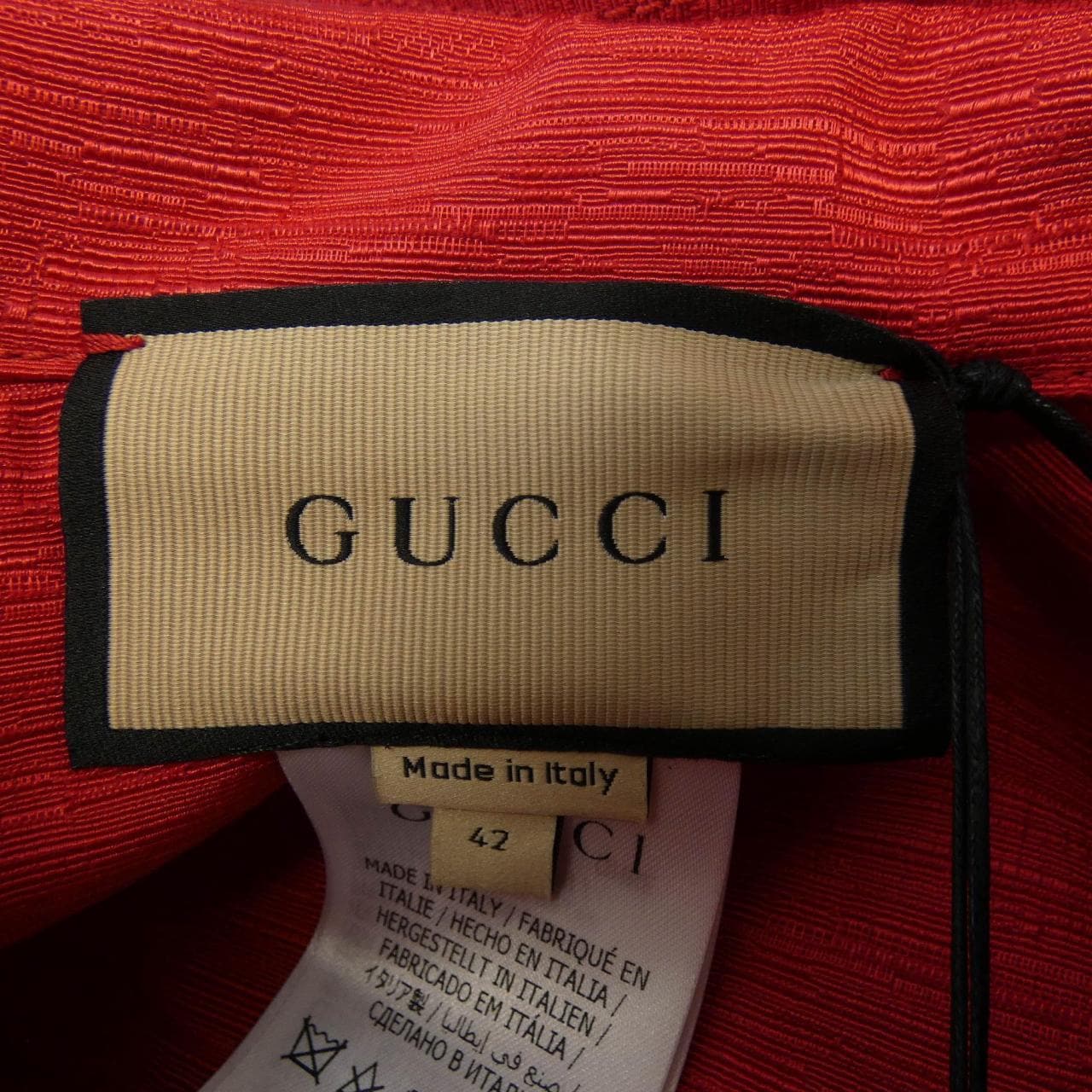 グッチ GUCCI トップス