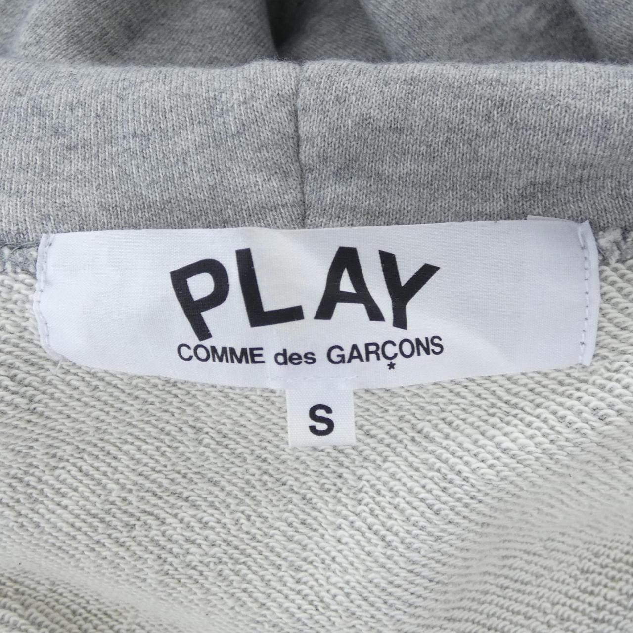 プレイコムデギャルソン PLAY COMME des GARCONS AZ-T302 パーカー