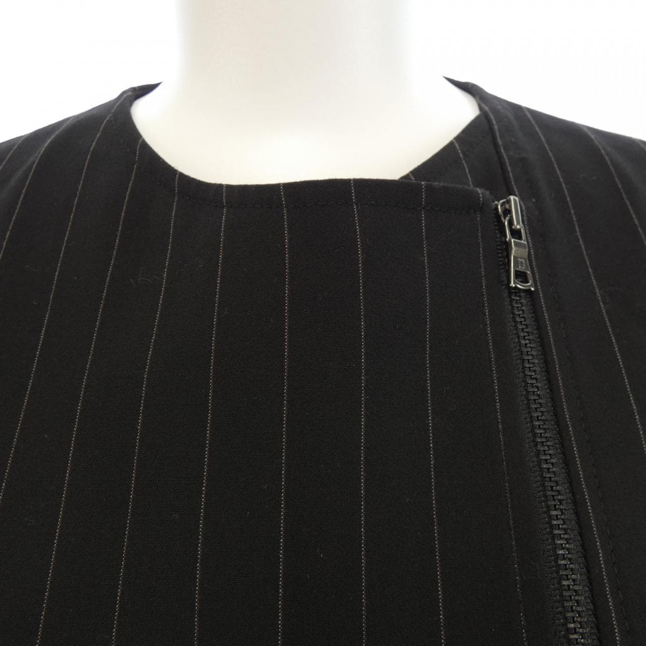 ビーシービージーマックスアズリア BCBGMAXAZRIA トップス