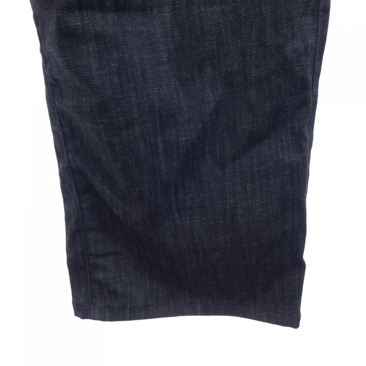 ディースクエアード DSQUARED2 S75LB0987 ジーンズ
