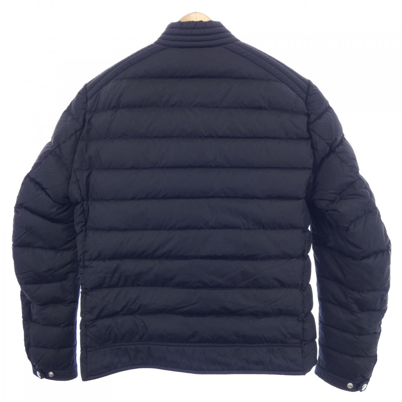 モンクレール MONCLER ダウンジャケット