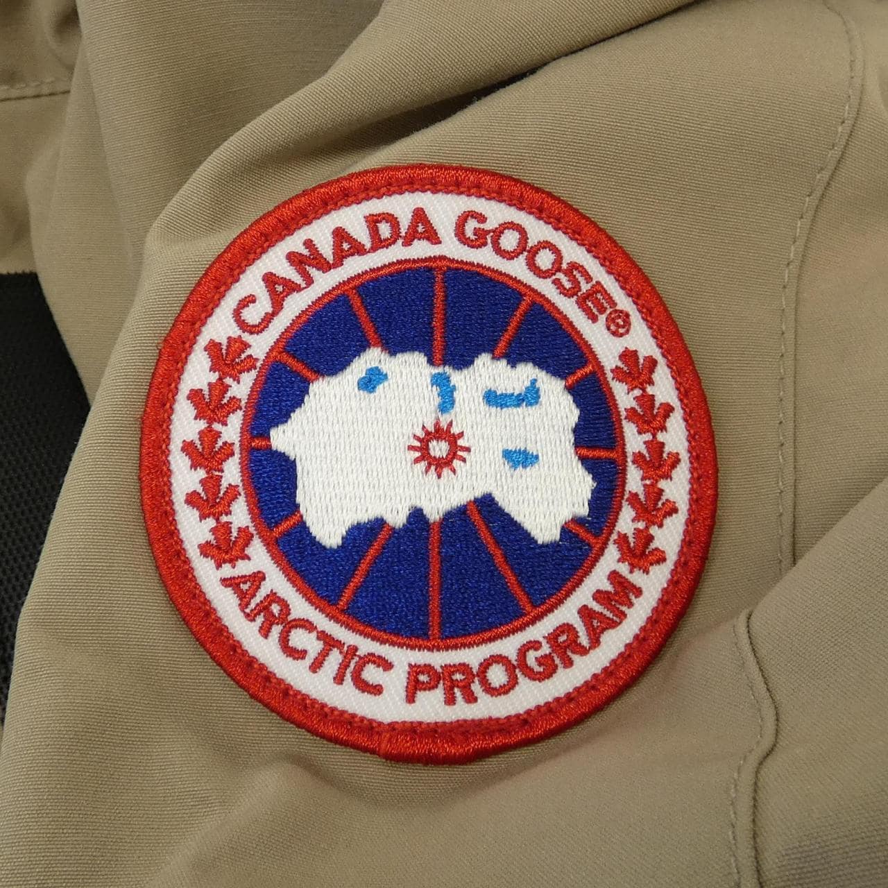 カナダグース CANADA GOOSE ダウンコート