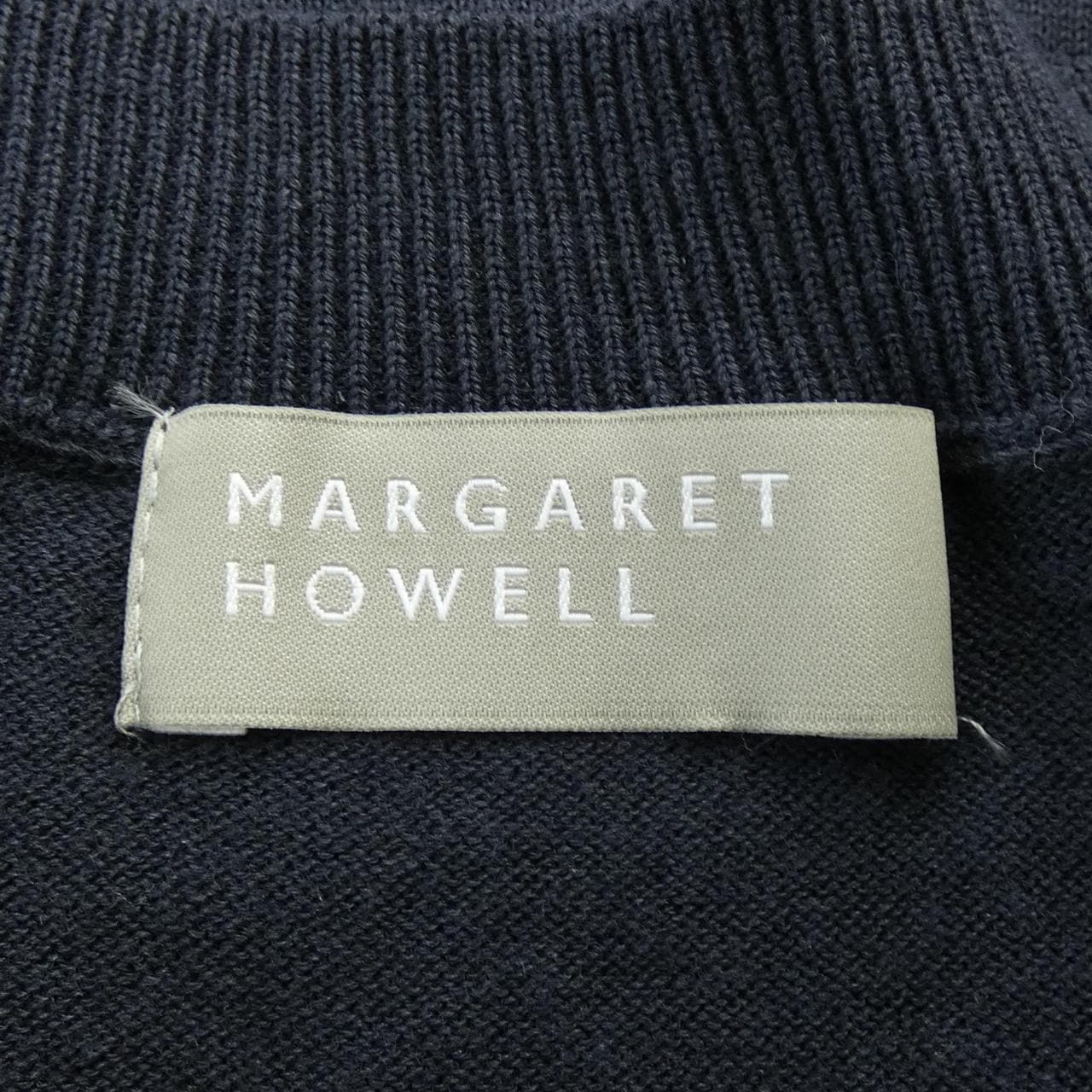 マーガレットハウエル Margaret Howell トップス