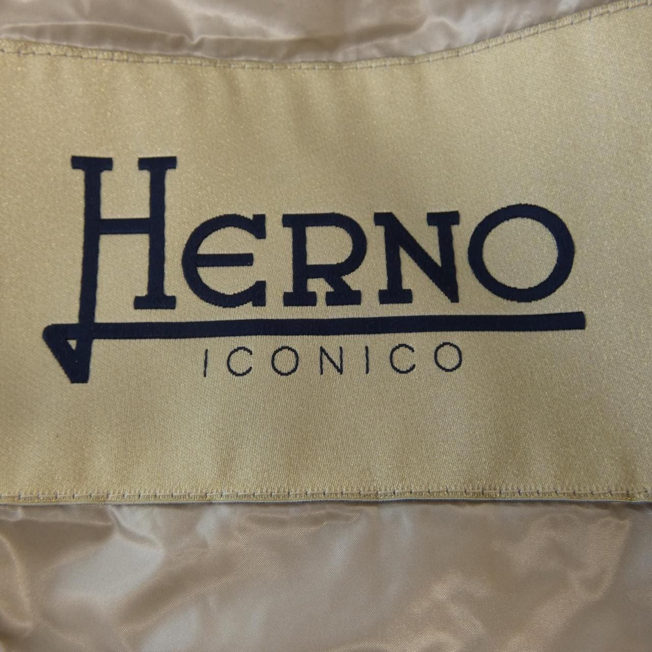 ヘルノ Herno PI0046DIC 12017Z 9402 ダウンジャケット