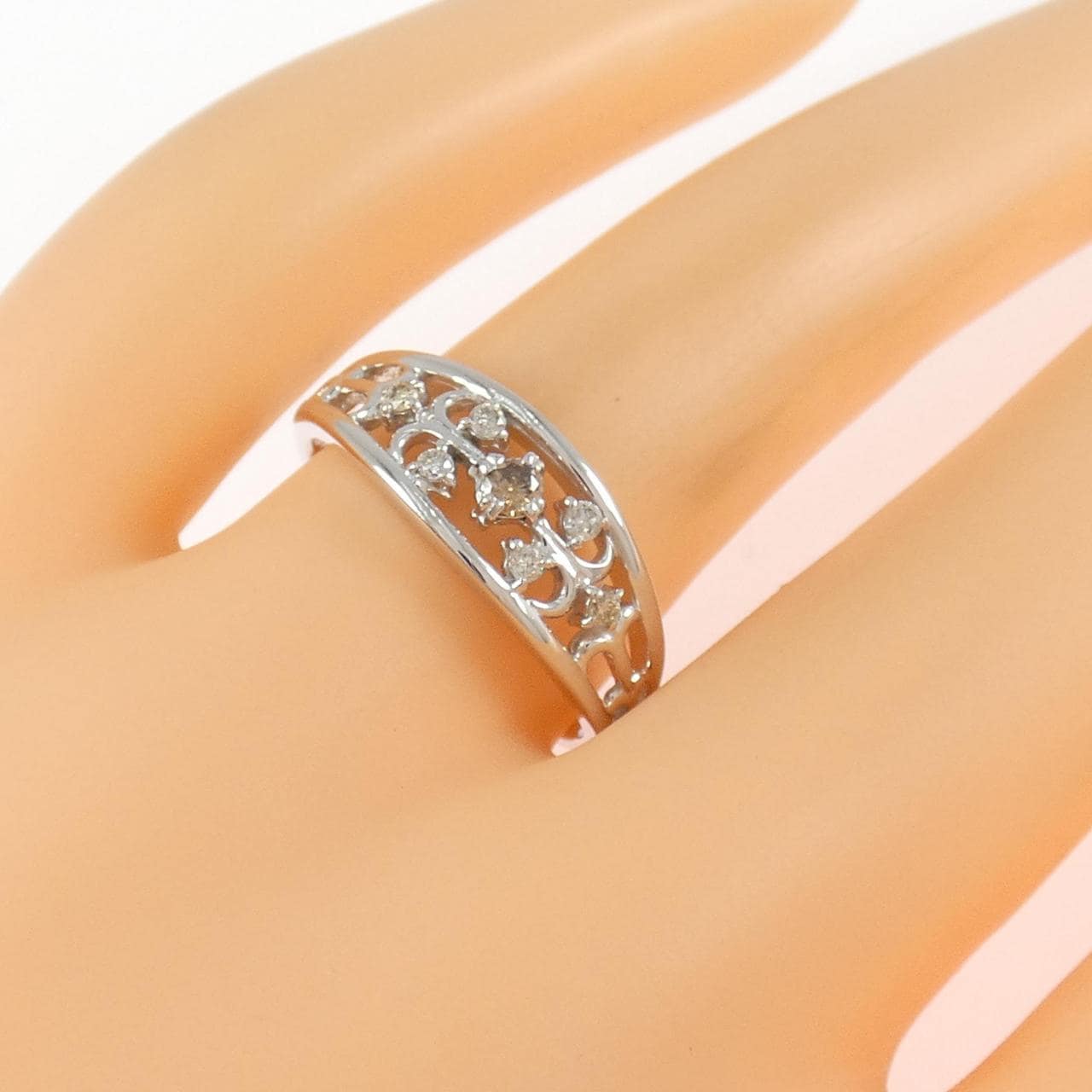 K14WG ダイヤモンド リング 0.15CT