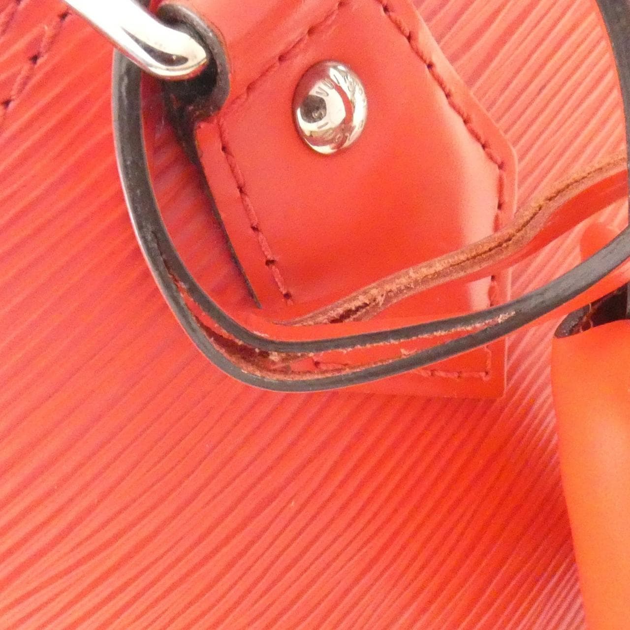 ルイヴィトン エピ アルマBB M41160 バッグ