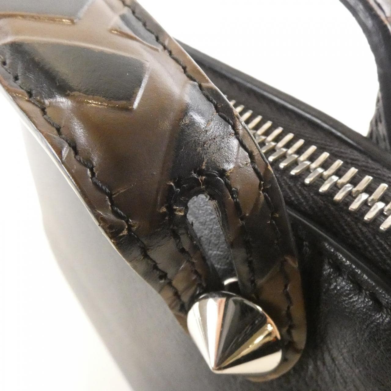 フェンディ バイ ザ ウェイ スモール 8BL145 A6CO バッグ