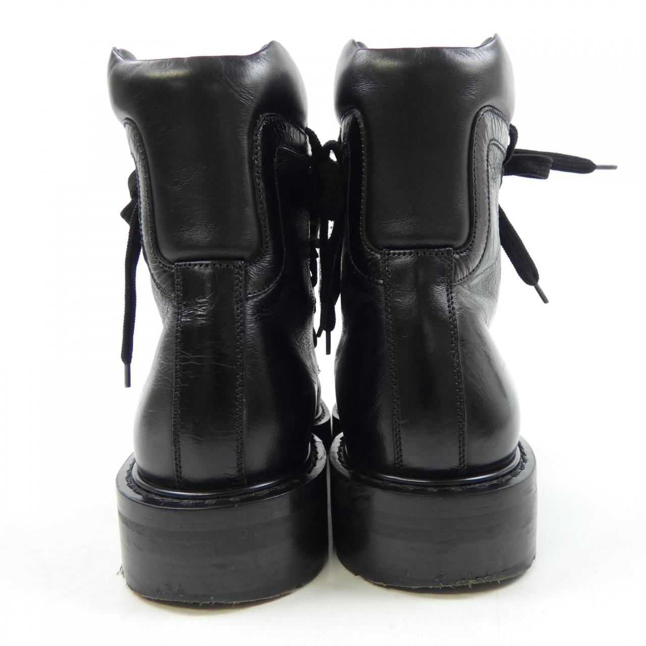 SAINT LAURENT laurent boots