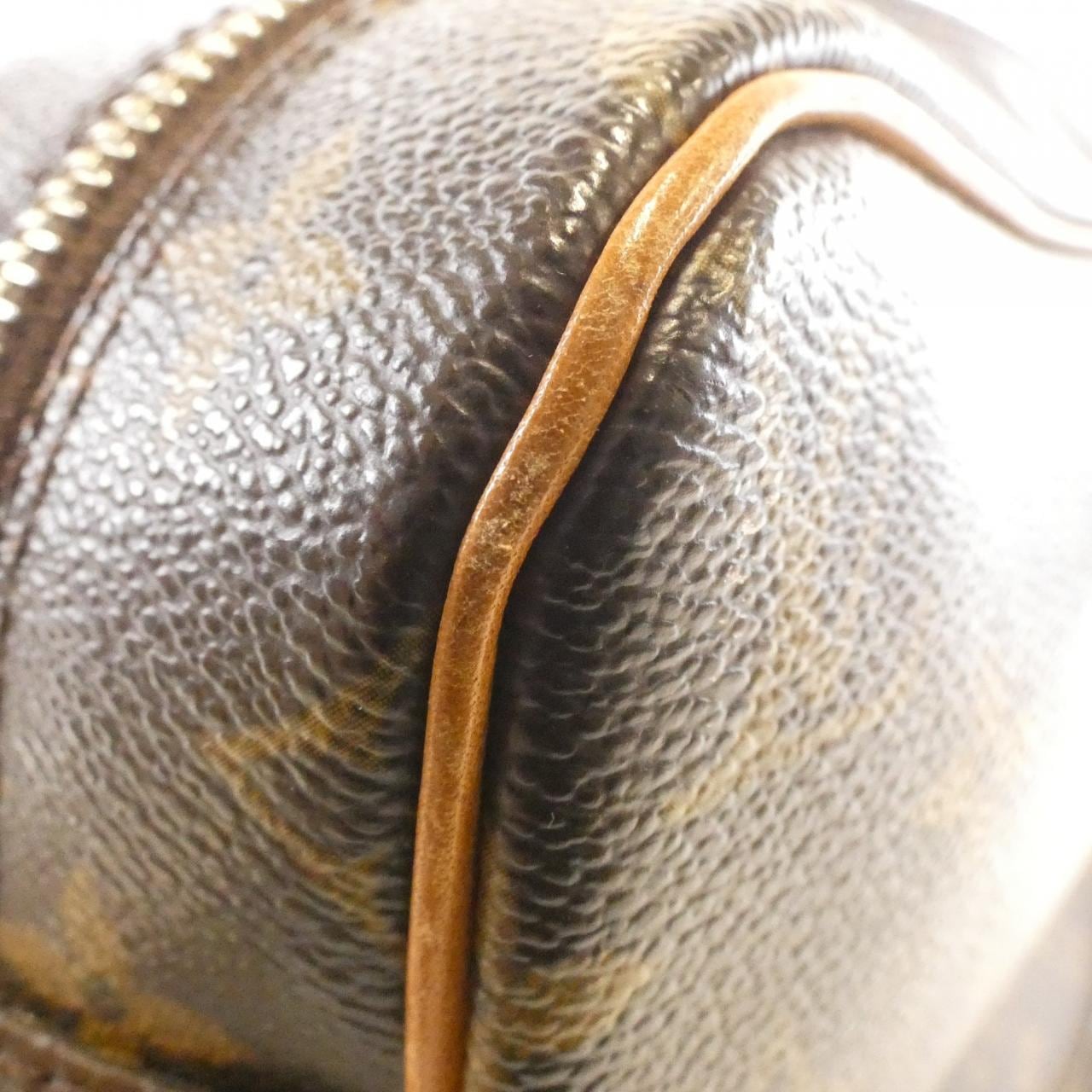 ルイヴィトン モノグラム ナイル M45244 ショルダーバッグ