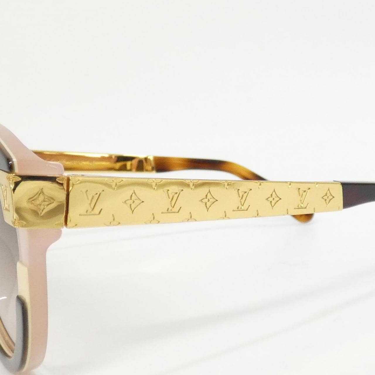 ルイヴィトン LVプティ スプソン キャットアイ Z1858E サングラス
