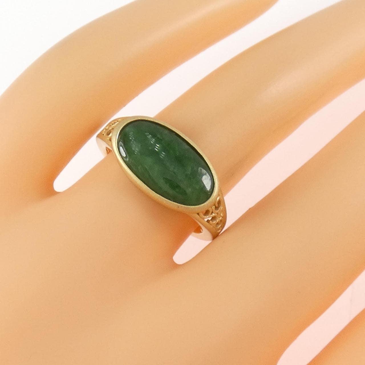 K18YG ヒスイ リング 2.15CT