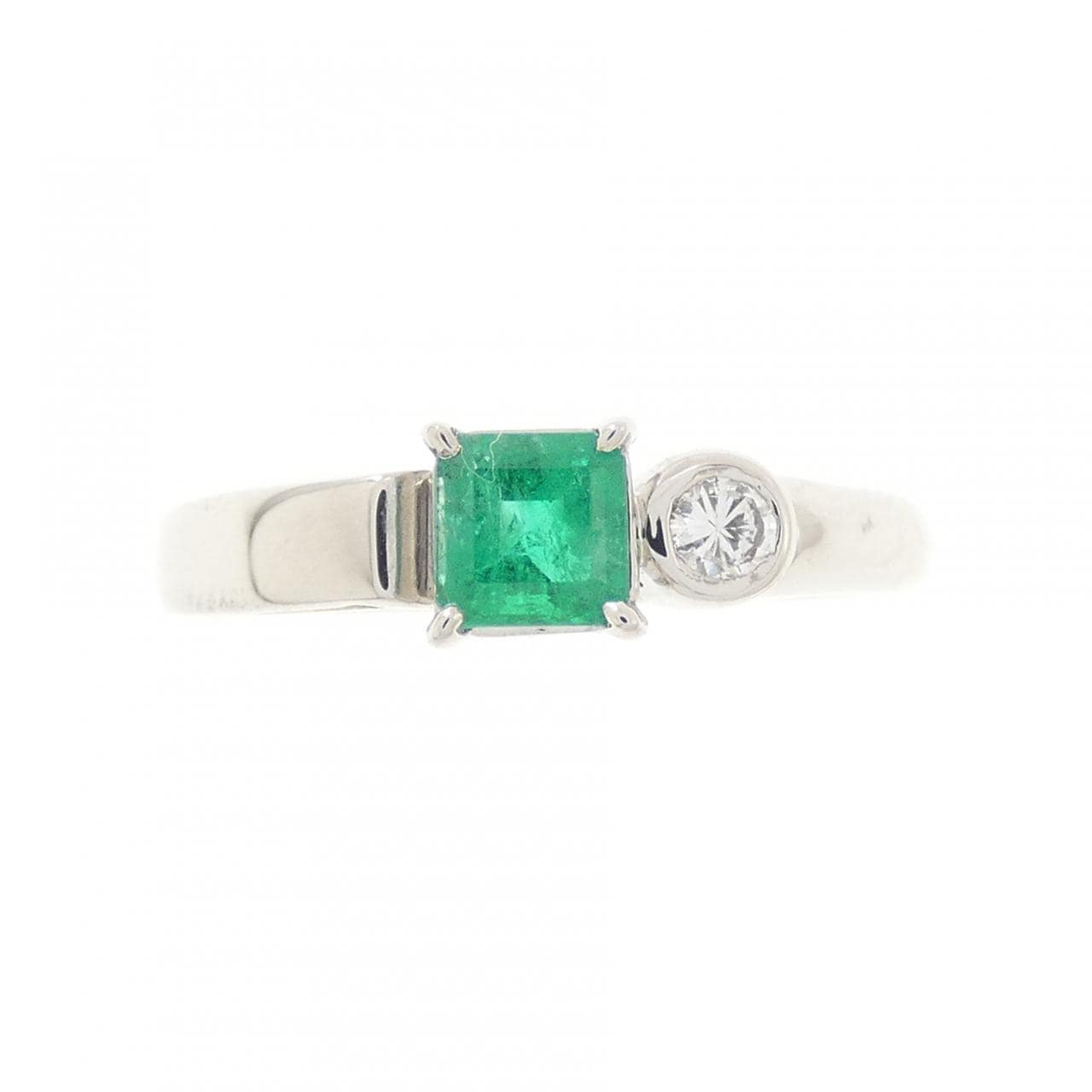 PT900 エメラルド リング 0.29CT