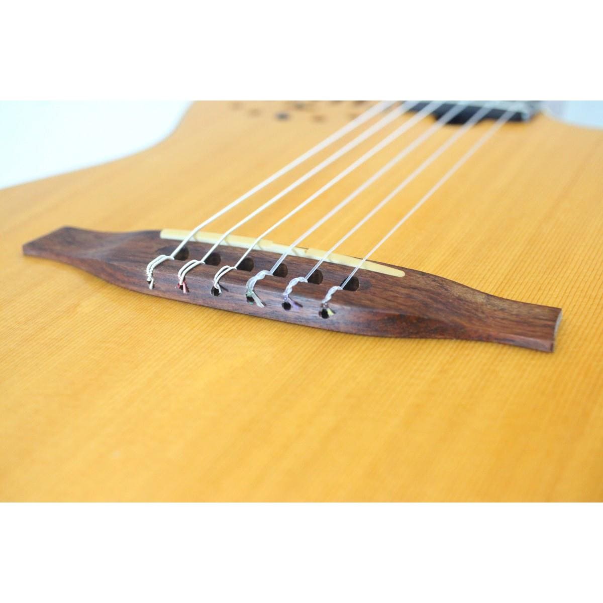 ＧＯＤＩＮ　　ＮＹＬＯＮ　ＤＵＥＴ　ＡＭＢＩＡＮＣＥ