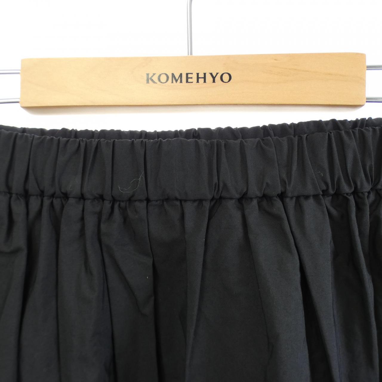 ドゥーズィエムクラス DEUXIEME CLASSE スカート