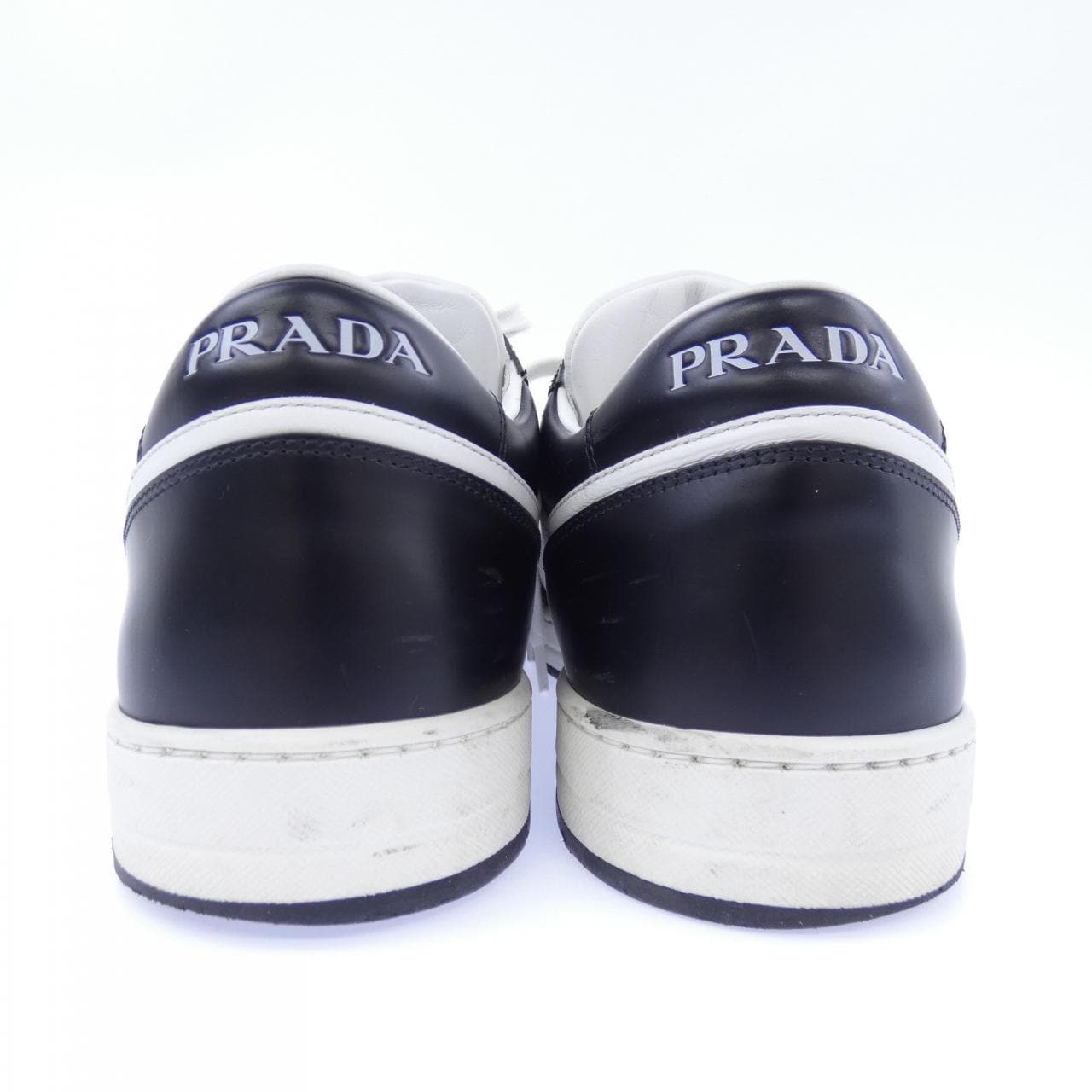 プラダ PRADA ダウンタウン トライアングルロゴ 2EE364 スニーカー