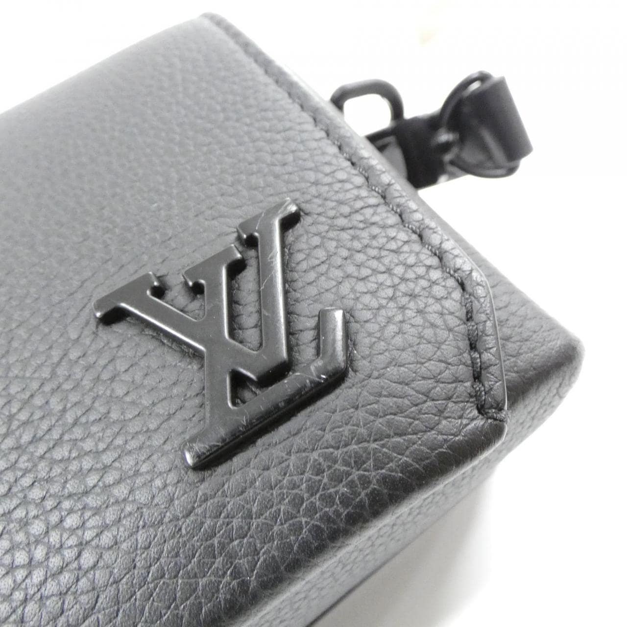 ルイヴィトン LVアエログラム ファストライン ウエアラブル ウォレット M82085 ショルダーバッグ