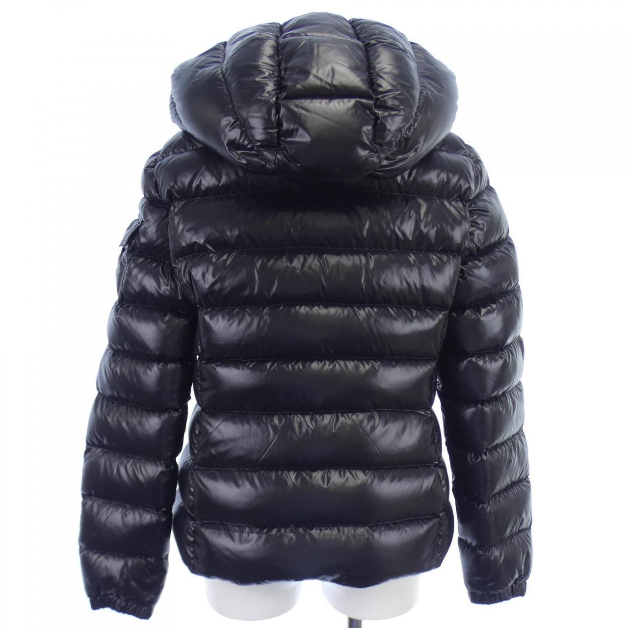 モンクレール MONCLER ダウンジャケット