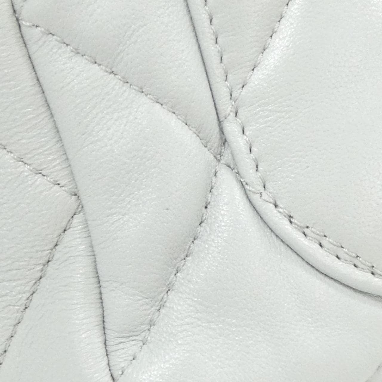 シャネル AS3986 ショルダーバッグ