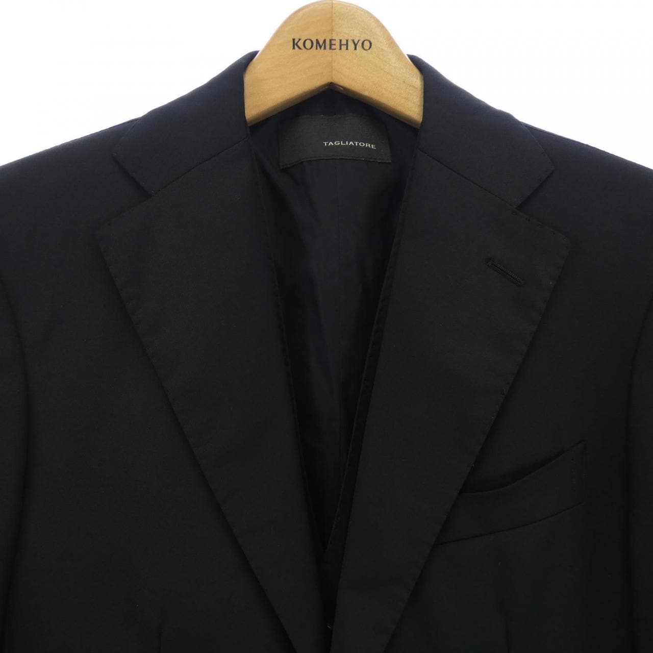 タリアトーレ TAGLIATORE スリーピース