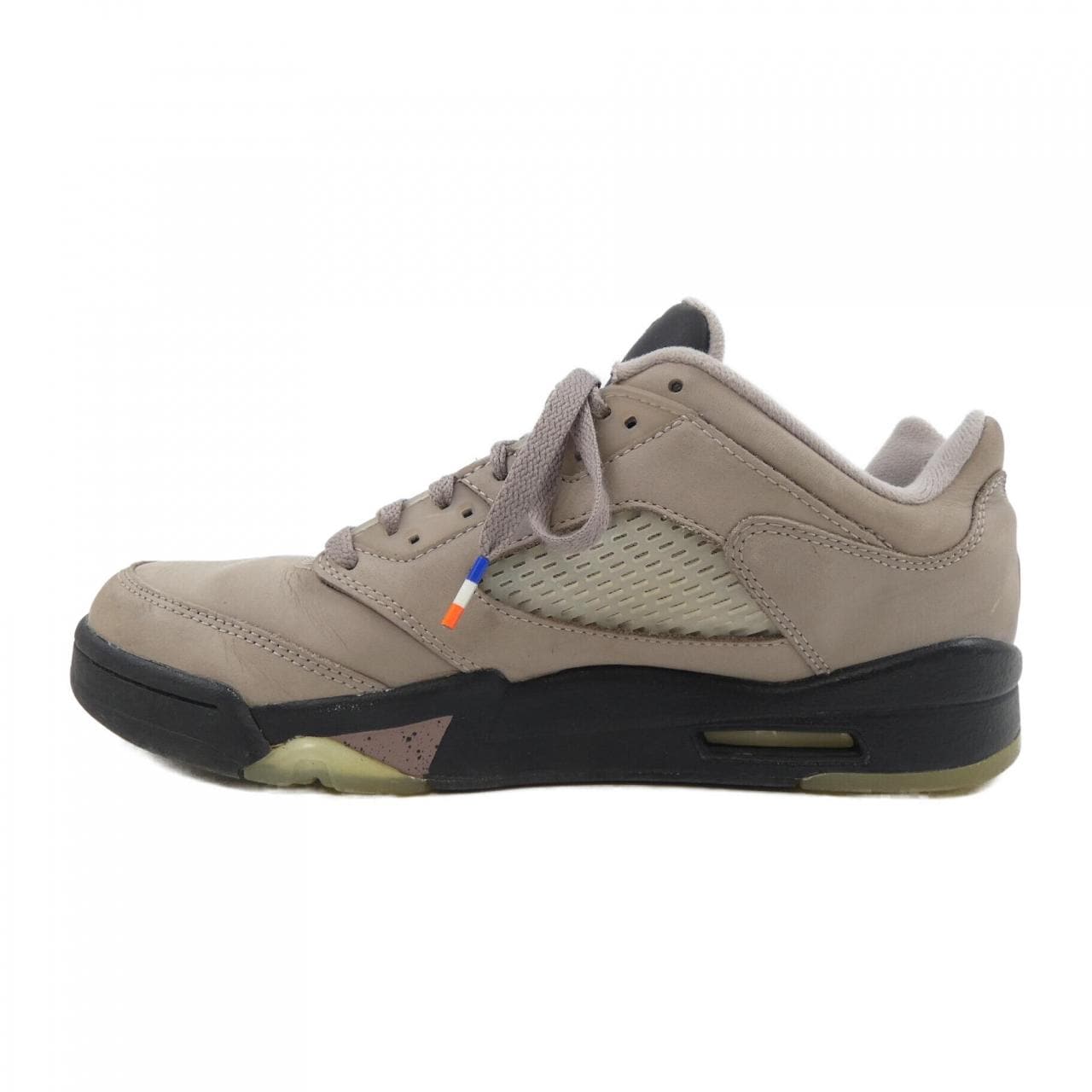 ナイキ ジョーダン NIKE JORDAN スニーカー
