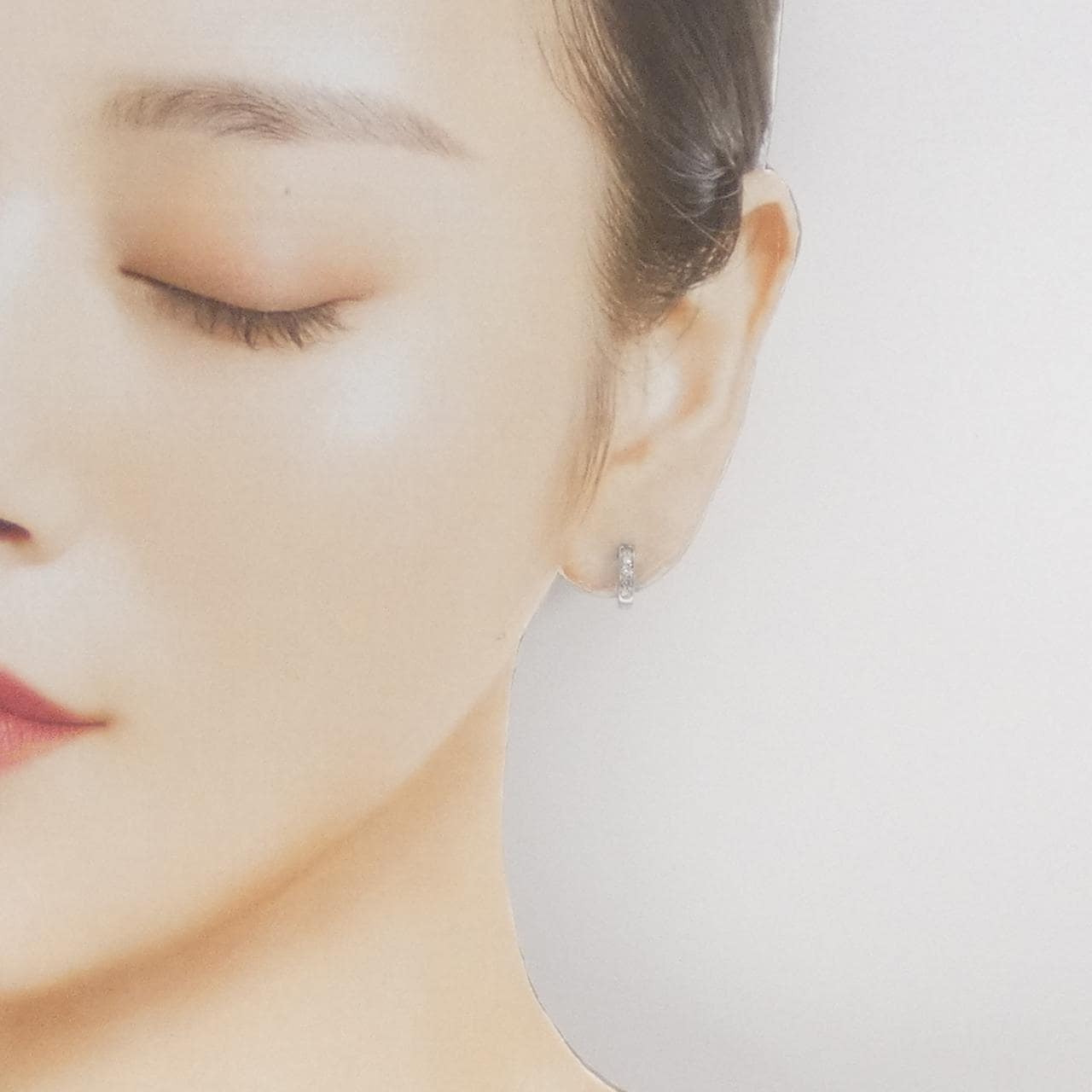 K14WG ダイヤモンド ピアス 0.10CT 片耳