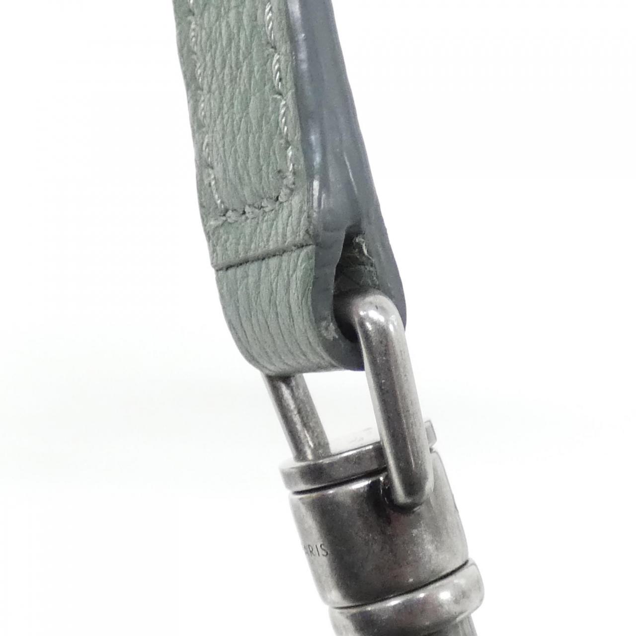 セリーヌ ラゲージ ナノ ショッパー 189243DRU バッグ